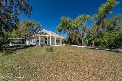 5220 Mar-lin Woods Lane Mims FL 32754