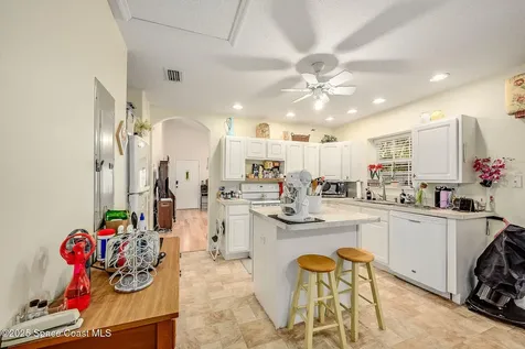 5220 Mar-lin Woods Lane Mims FL 32754