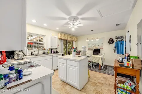 5220 Mar-lin Woods Lane Mims FL 32754