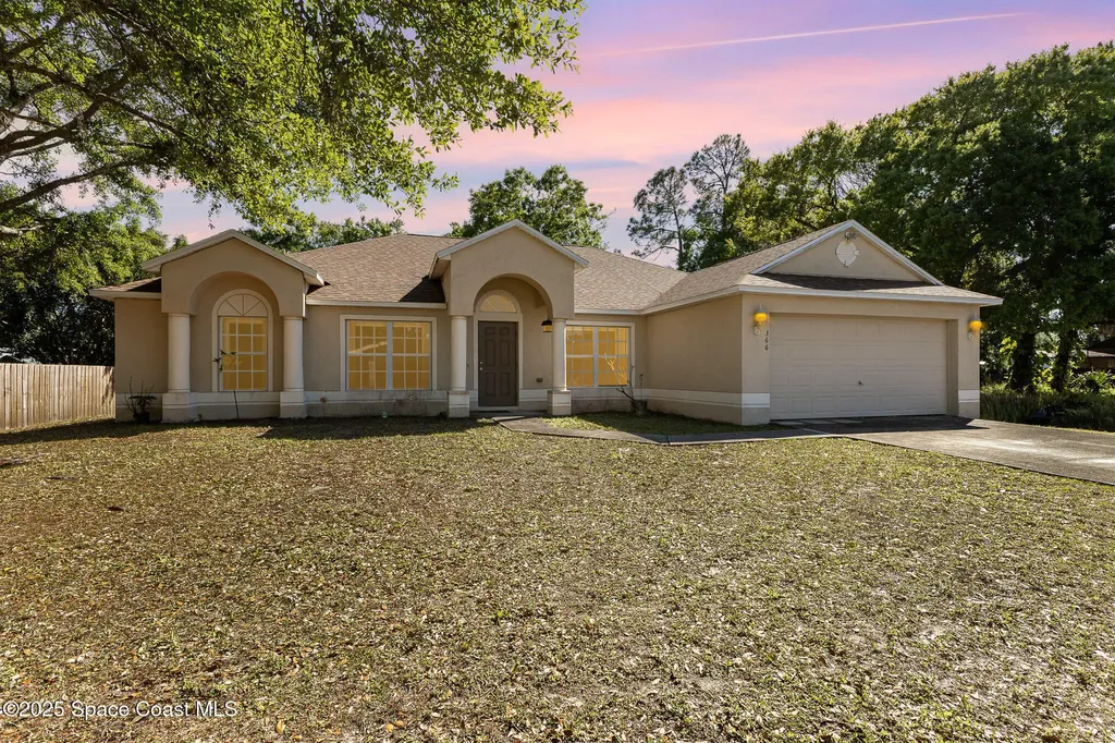 366 Alberca Street NW Palm Bay FL 32907
