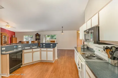 366 Alberca Street NW Palm Bay FL 32907