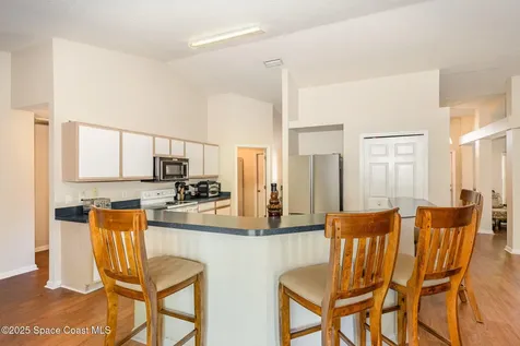 366 Alberca Street NW Palm Bay FL 32907