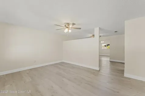782 Bennett Road South Daytona FL 32119