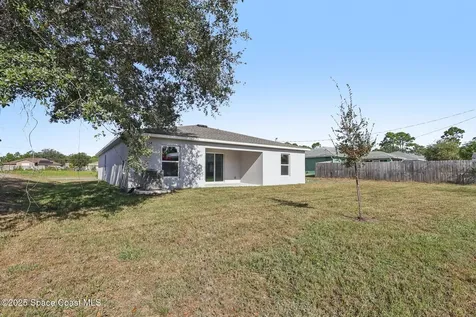 2499 San Filippo Drive SE Palm Bay FL 32909
