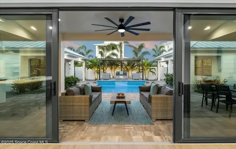 2021 S Orlando Avenue Cocoa Beach FL 32931