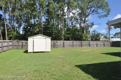 1239 Hedgecoth Street NW Palm Bay FL 32907