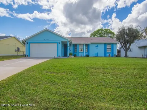 871 Foster Avenue Sebastian FL 32958