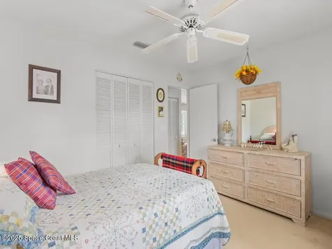 871 Foster Avenue Sebastian FL 32958