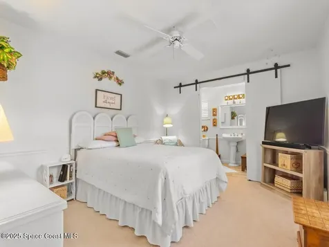 871 Foster Avenue Sebastian FL 32958
