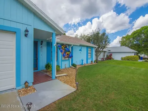 871 Foster Avenue Sebastian FL 32958