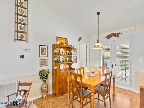 871 Foster Avenue Sebastian FL 32958