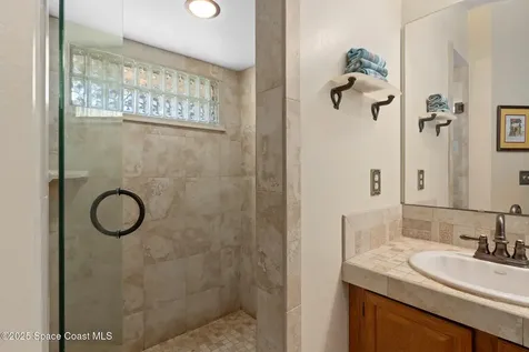 9109 Galleon Drive Orlando FL 32819