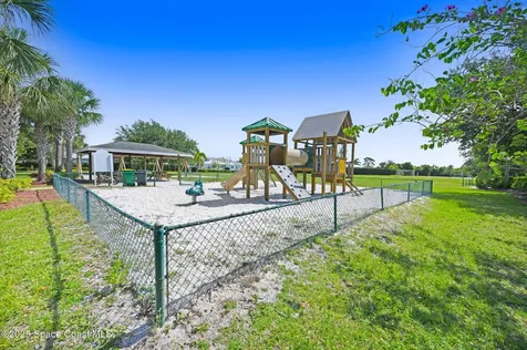 1698 Tullagee Avenue Melbourne FL 32940