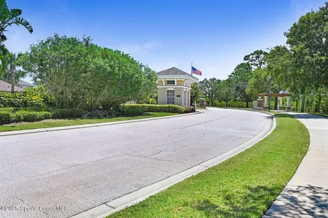 1698 Tullagee Avenue Melbourne FL 32940