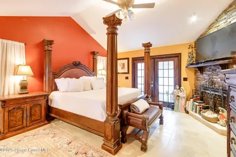 562 Lake Ashley Circle Melbourne FL 32904