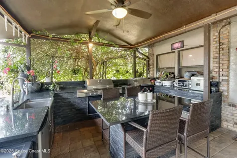 562 Lake Ashley Circle Melbourne FL 32904