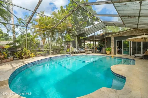 562 Lake Ashley Circle Melbourne FL 32904
