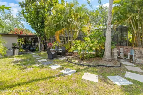 562 Lake Ashley Circle Melbourne FL 32904