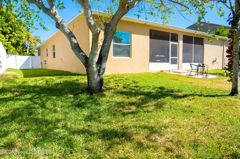 608 L M Davey Lane Titusville FL 32780