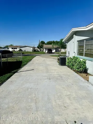 1585 Jamaica Street Titusville FL 32780