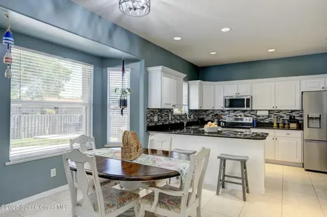 537 Ray Street Sebastian FL 32958