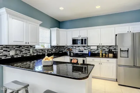 537 Ray Street Sebastian FL 32958