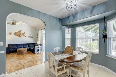 537 Ray Street Sebastian FL 32958
