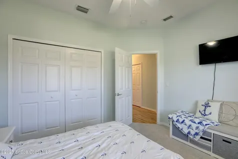 537 Ray Street Sebastian FL 32958