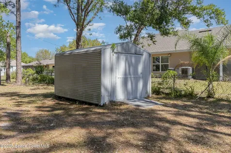 597 Tasco Avenue SW Palm Bay FL 32908