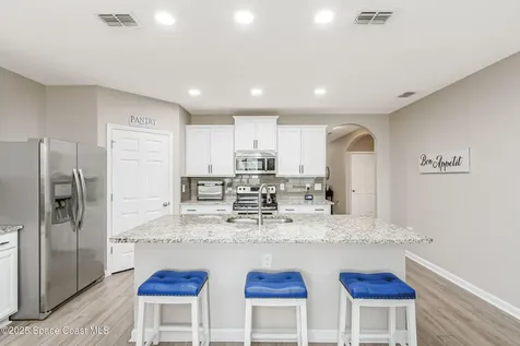 430 Great Falls Lane SW Palm Bay FL 32908