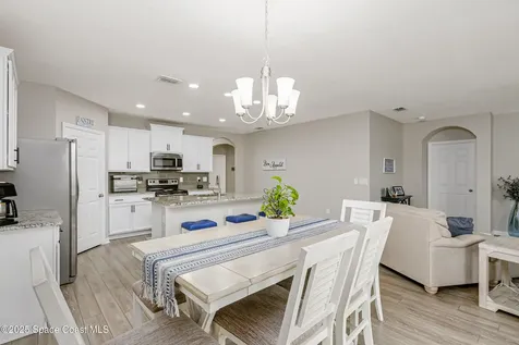 430 Great Falls Lane SW Palm Bay FL 32908
