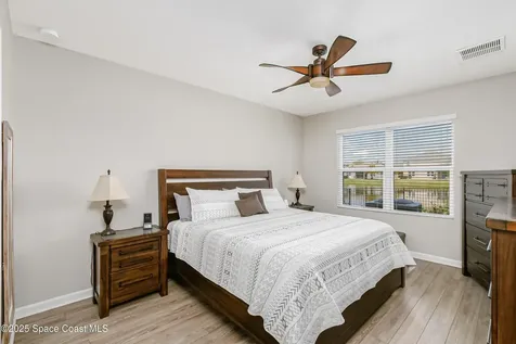 430 Great Falls Lane SW Palm Bay FL 32908