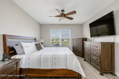 430 Great Falls Lane SW Palm Bay FL 32908