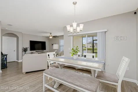 430 Great Falls Lane SW Palm Bay FL 32908