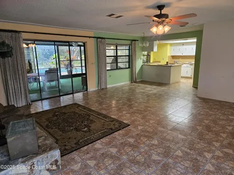 2001 Villa Espana Trail Melbourne FL 32935