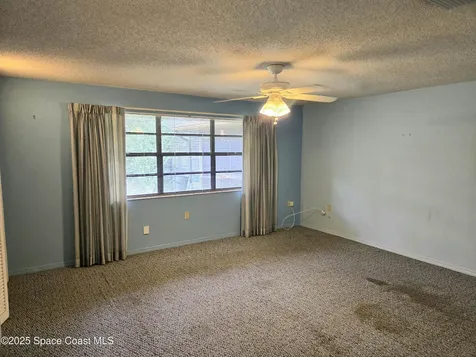 2001 Villa Espana Trail Melbourne FL 32935