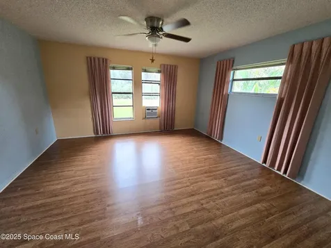2001 Villa Espana Trail Melbourne FL 32935