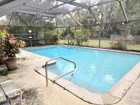 2001 Villa Espana Trail Melbourne FL 32935