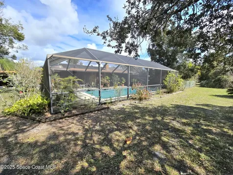 2001 Villa Espana Trail Melbourne FL 32935