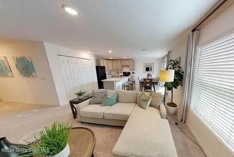 3376 Hummingbird Avenue SW Palm Bay FL 32908