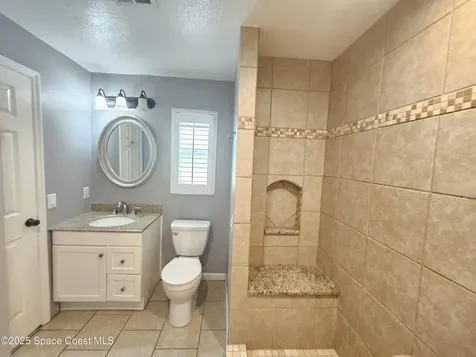 590 Charlotta Avenue SE Palm Bay FL 32909