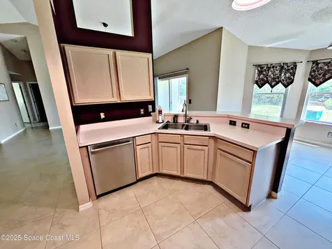 1379 California Drive Melbourne FL 32940