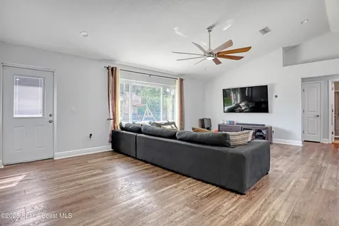 731 Daniels Avenue SW Palm Bay FL 32908