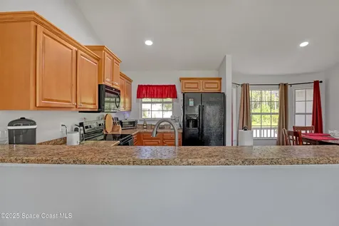 731 Daniels Avenue SW Palm Bay FL 32908