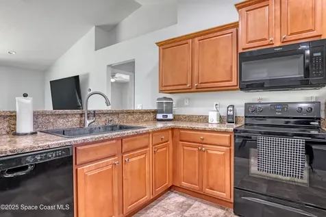 731 Daniels Avenue SW Palm Bay FL 32908