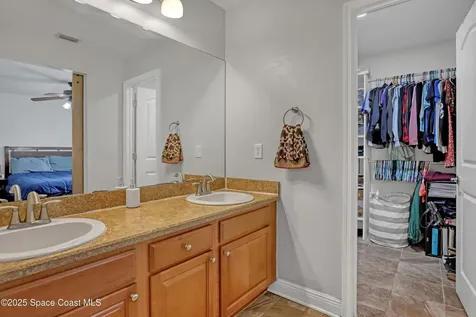 731 Daniels Avenue SW Palm Bay FL 32908