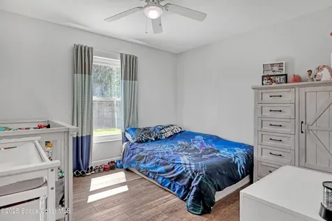 731 Daniels Avenue SW Palm Bay FL 32908