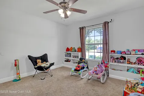 731 Daniels Avenue SW Palm Bay FL 32908