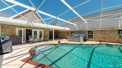 5670 Bob White Trail Mims FL 32754