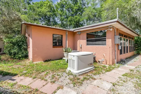 1860 NE 62nd Street Ocala FL 34479